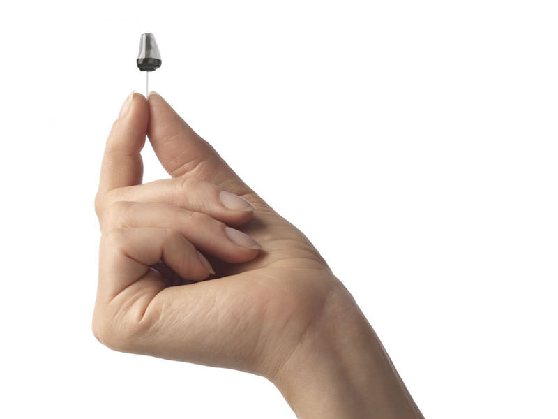 Insvisible-Hearing-Aid